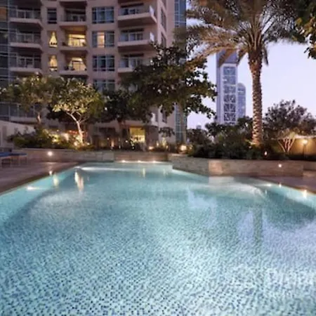 Beautiful And Cozy 2 Bedroom Apartment In The Heart Of Downtown Dubai Exterior photo