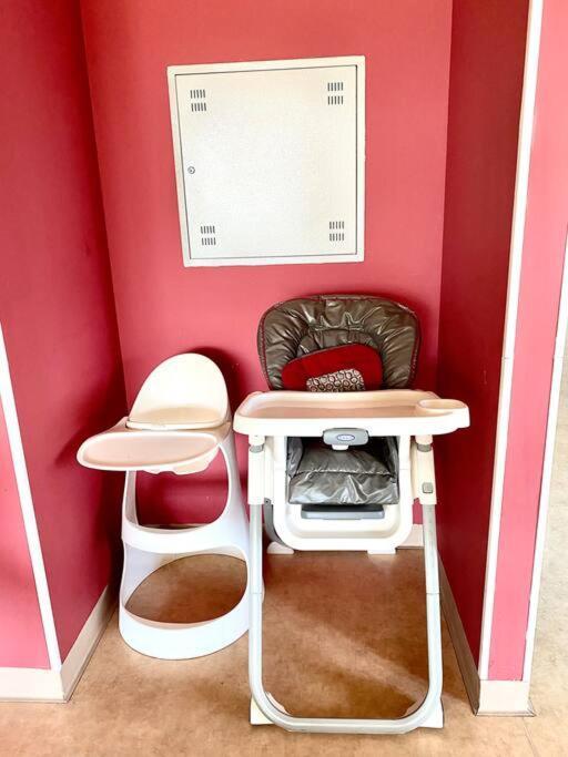 Apartment Beautiful And Cozy 2 Bedroom In The Heart Of Downtown *