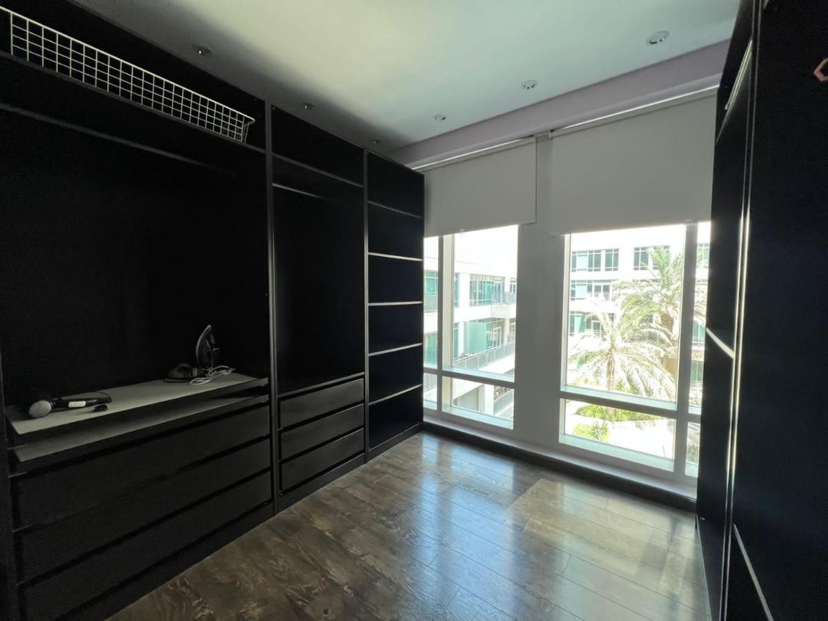 Beautiful And Cozy 2 Bedroom In The Heart Of Downtown